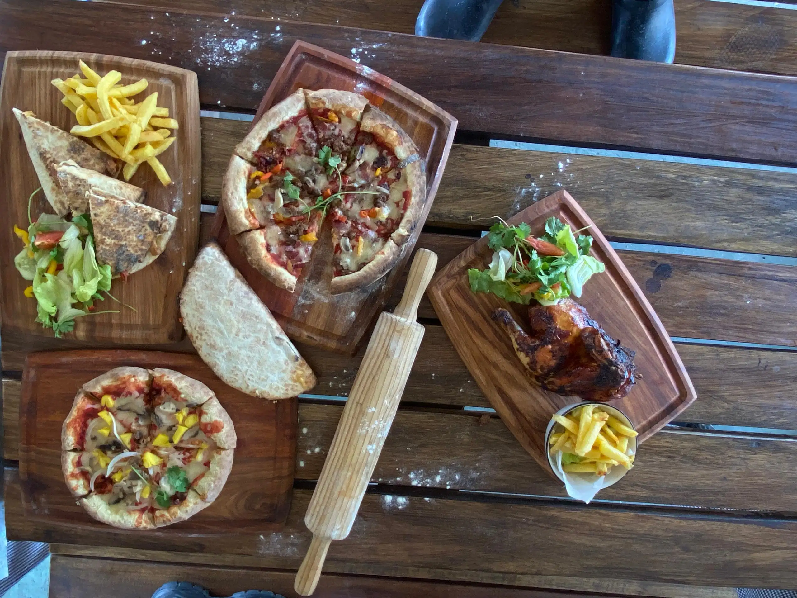 Quesadilla | Pizza | Quarter Chicken